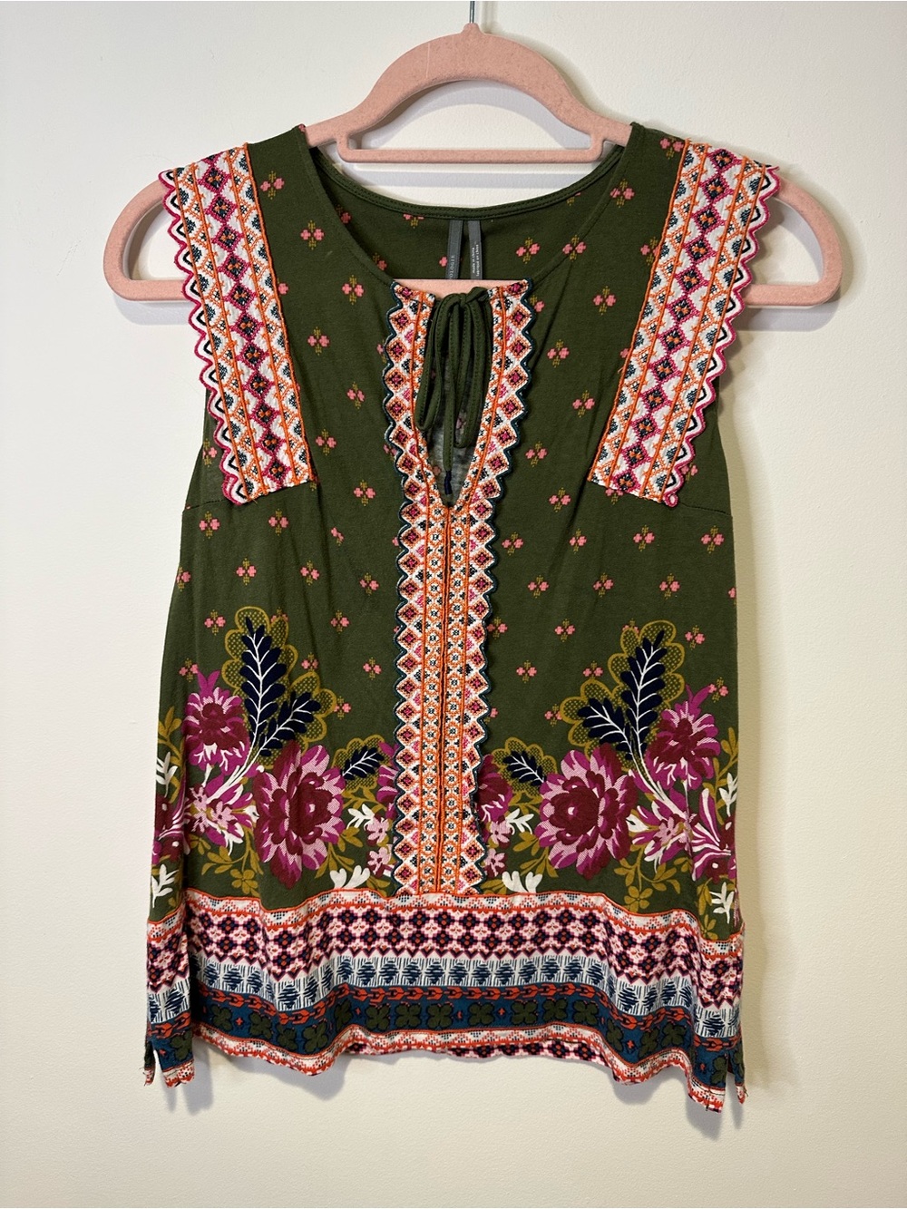 anthropologie embroidered floral tank top size small